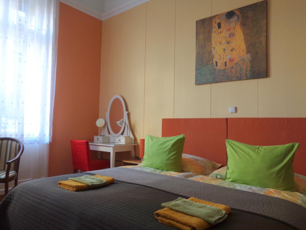 Penzion Guestrooms 3*