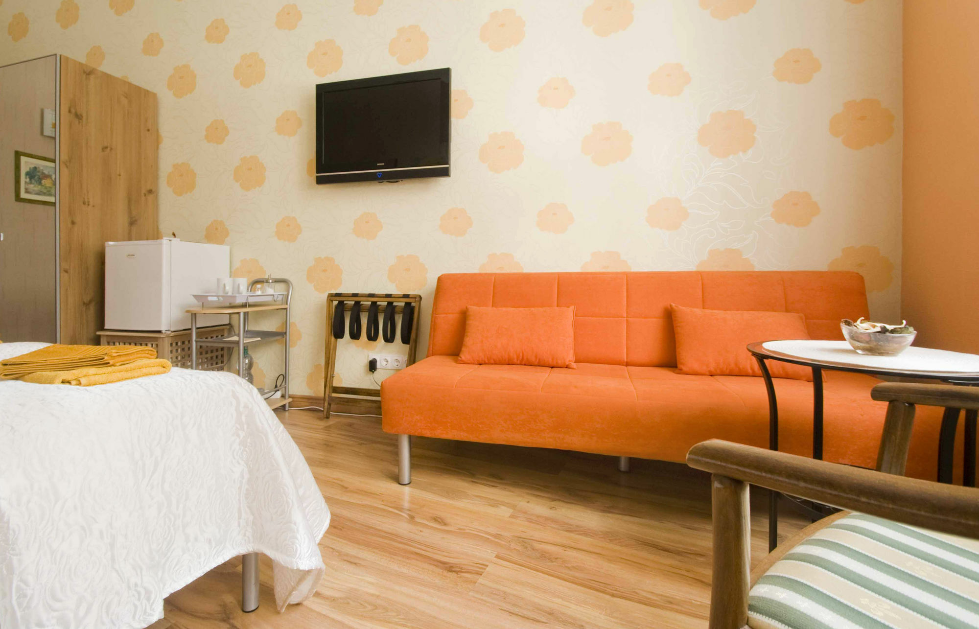 Guestrooms 3*