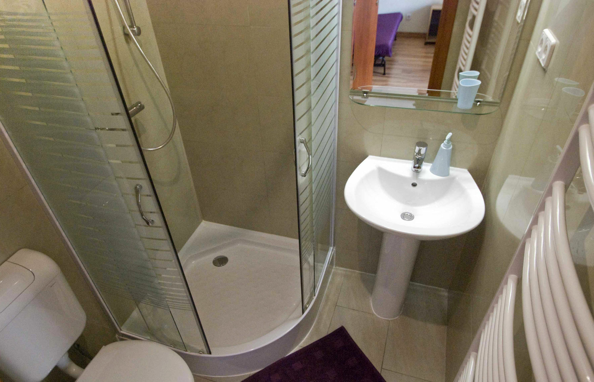 Penzion Guestrooms 3*